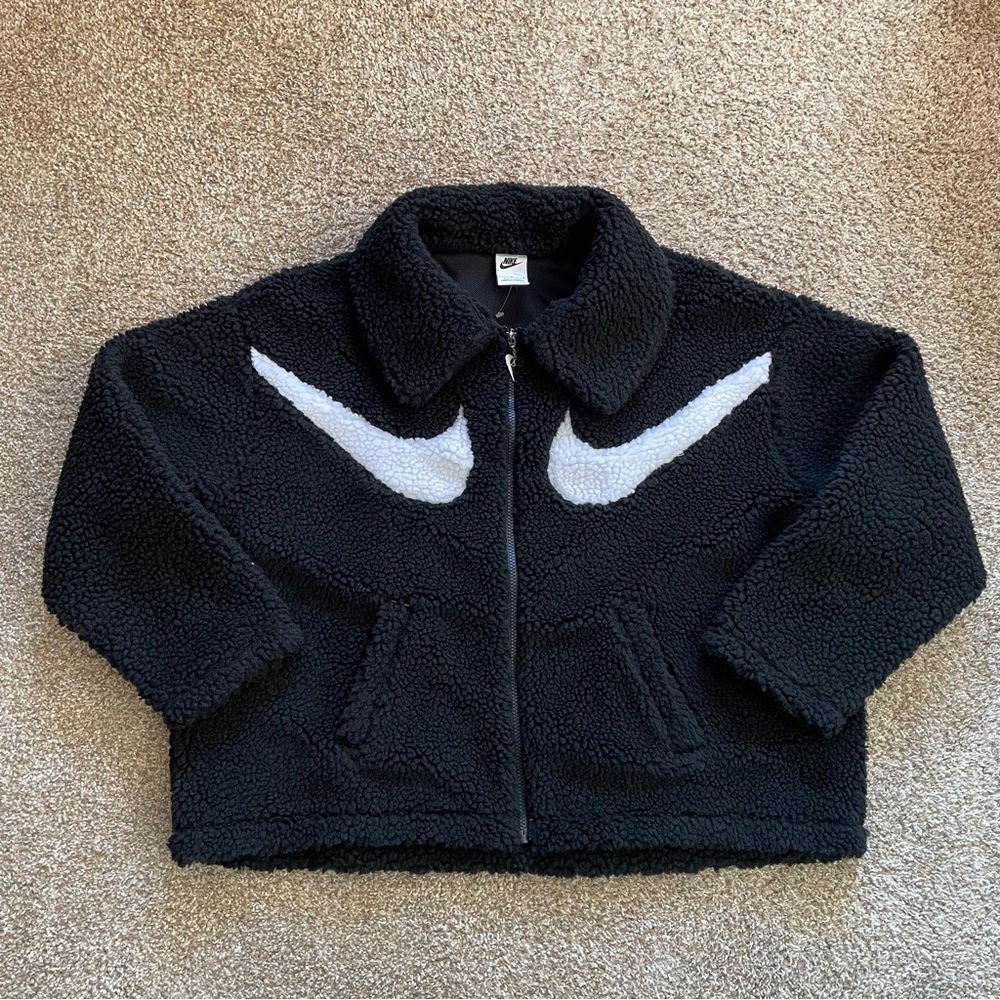 Nike NSW Swoosh Sherpa Jacket Black White Women’s Size Large DD5620-010